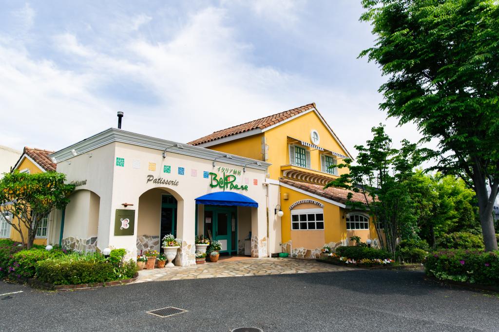 ベルパエーゼ　春日部店